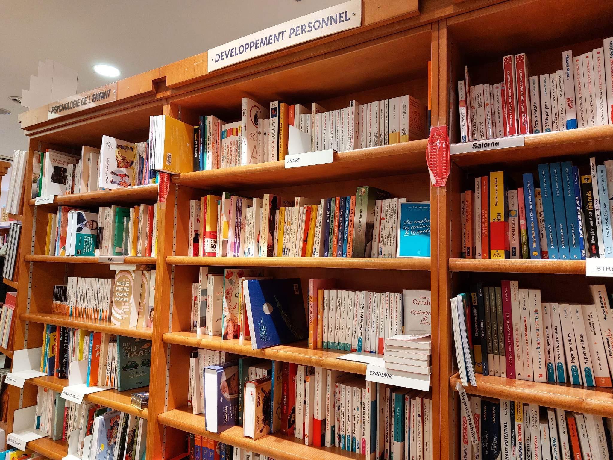 librairie biuddhiste.jpg